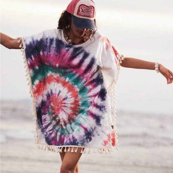 NEW Tie-Dye Beach Cover-Up with Fringe Size S - Picture 6 of 9